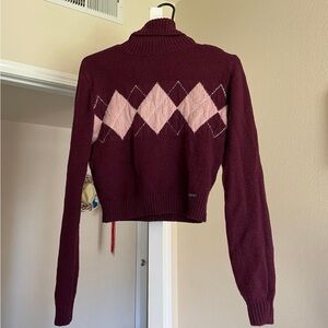 Hollister Burgundy and Pink Argyle Sweater
